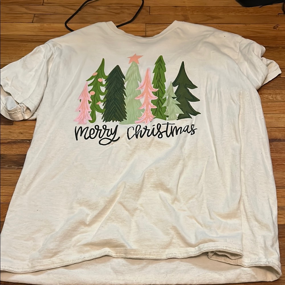 Gildan Heavy Cotton Christmas Tee